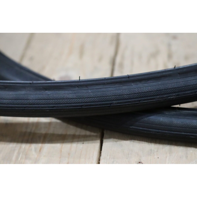 Slick 700mm x 25C Tyre (Set)