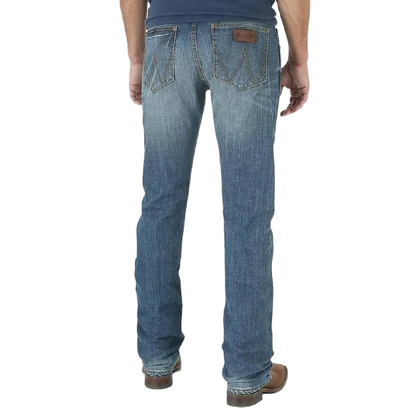 Wrangler Men’s Retro Slim Straight Leg Jean