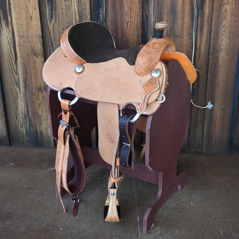 15.5″ TESKEY’S ALL AROUND SADDLE