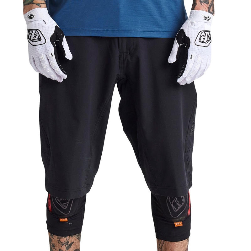 TLD Skyline Shorts – M-32 – Mono Black