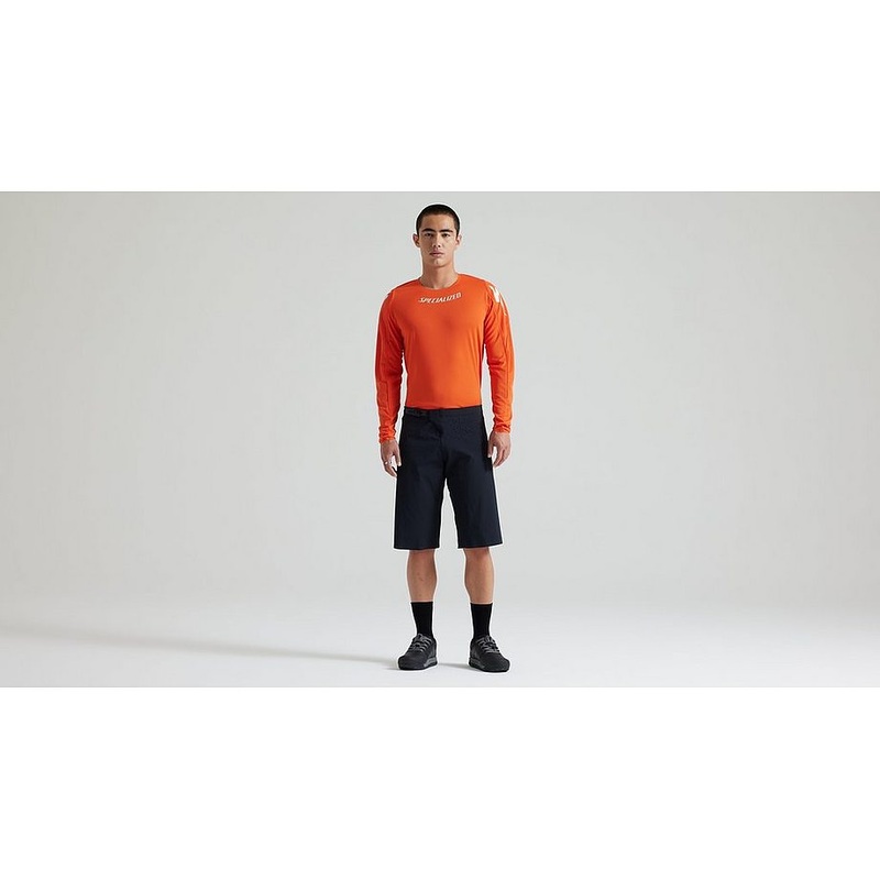 Specialized Gravity Short Black/Black 32